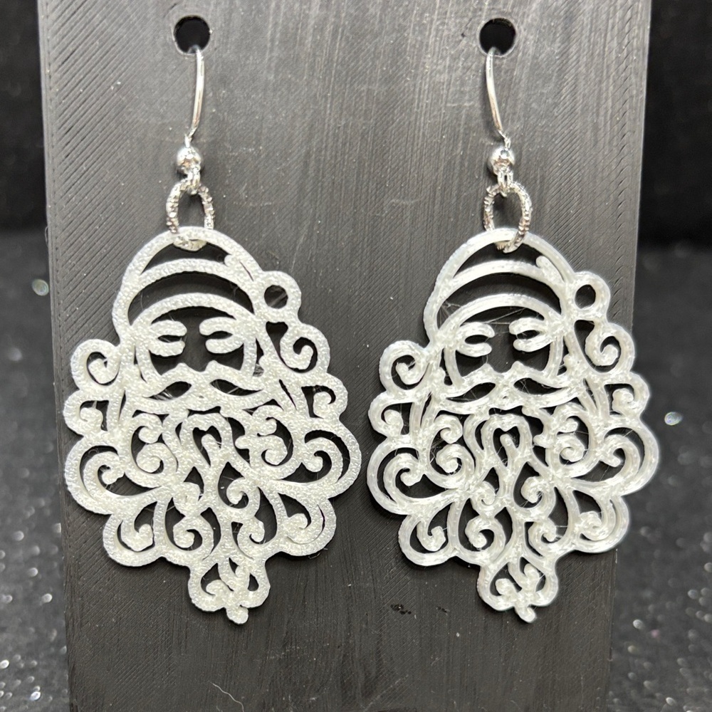 Santa Dangle Earrings 🎄 |  Christmas Jewelry | Lightweight 3D-Printed Design 🎁